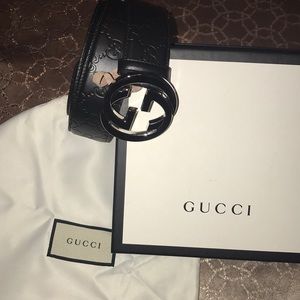 Men’s New Gucci Signature leather belt (size 44)